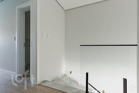 Image 22 - 248886